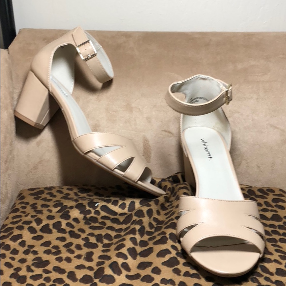 New, Tan, WM ankle wrapped sandals 2.5”heel Sz 11